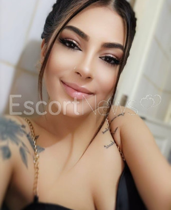 Photo escort girl Shakiira : the best escort service